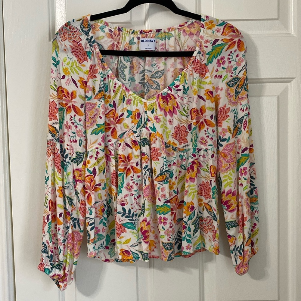 NWOT Old Navy women's long sleeve sweetheart neckline peplum blouse